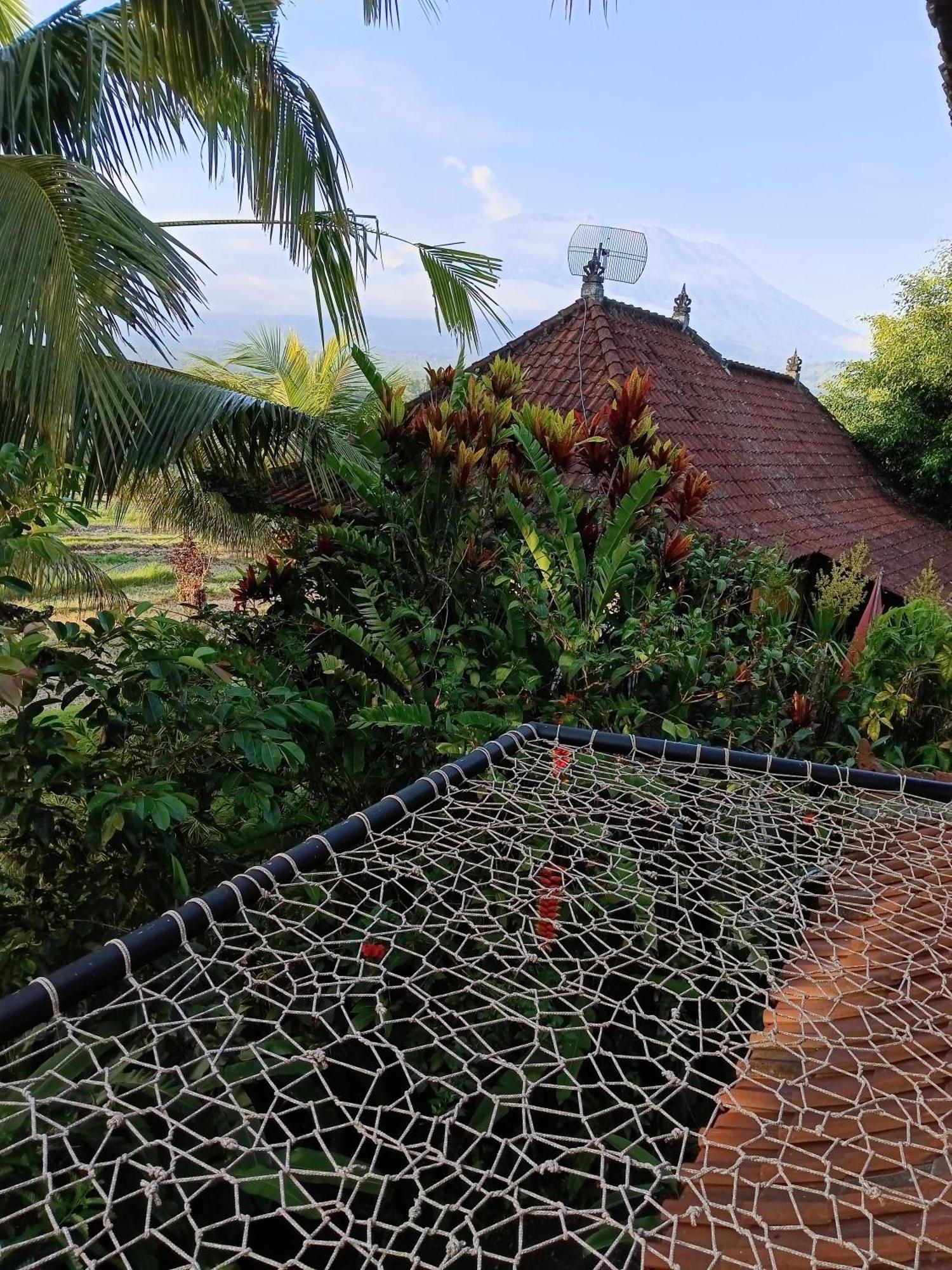 Great Mountain Views Villa Resort Selat Exterior foto